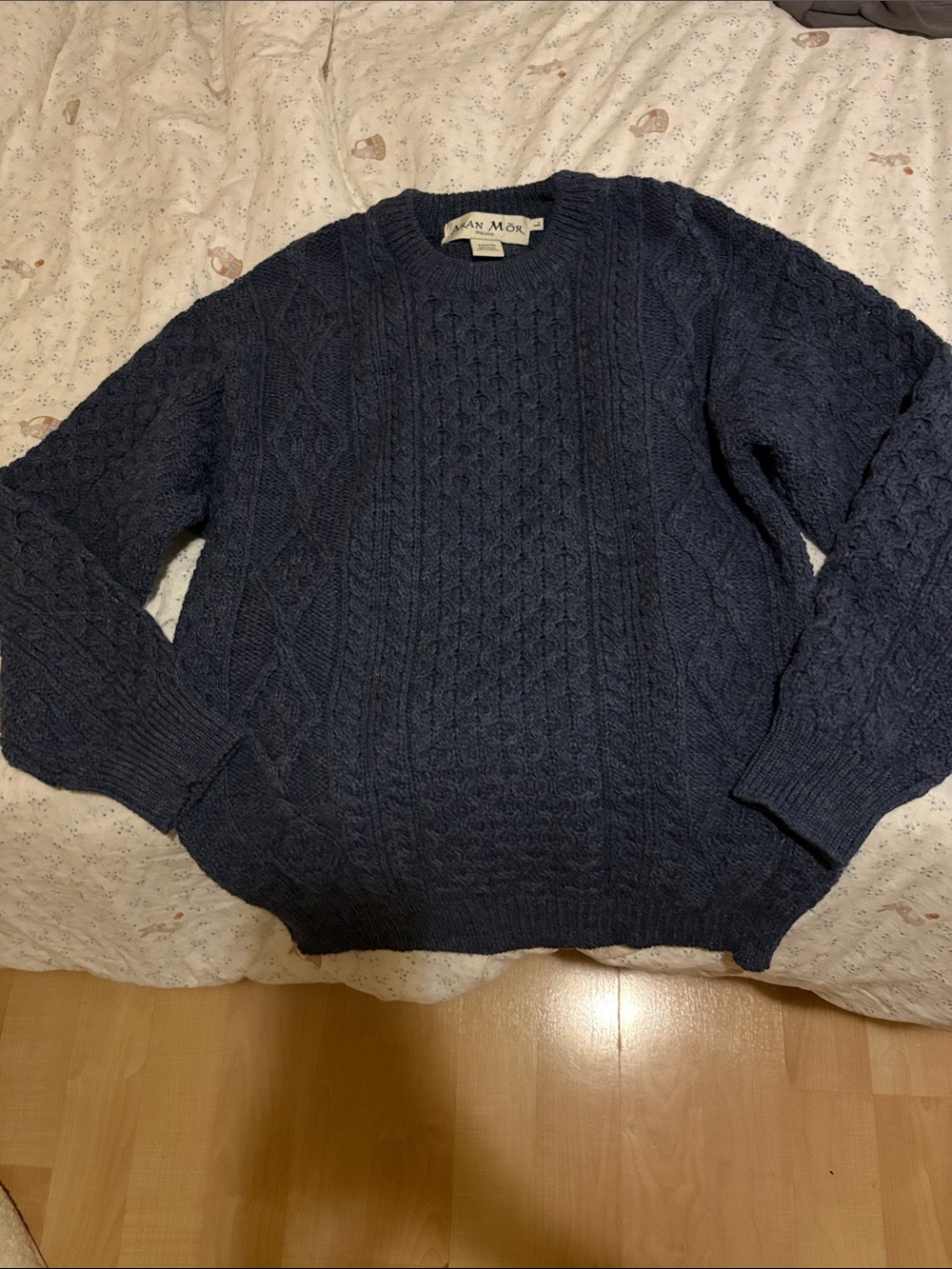 Aran Mor Ireland Blue 100% Wool Cable Knit Fisherman Sweater Made in Ireland